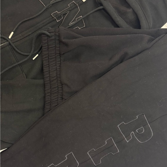 PINK Victoria's Secret Black Sweat Suit - Picture 3 of 8